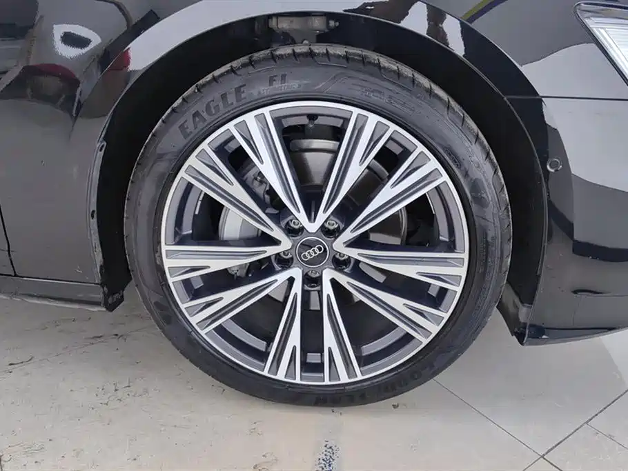Audi A6L 2025 45 TFSI Premium Sport фото 6