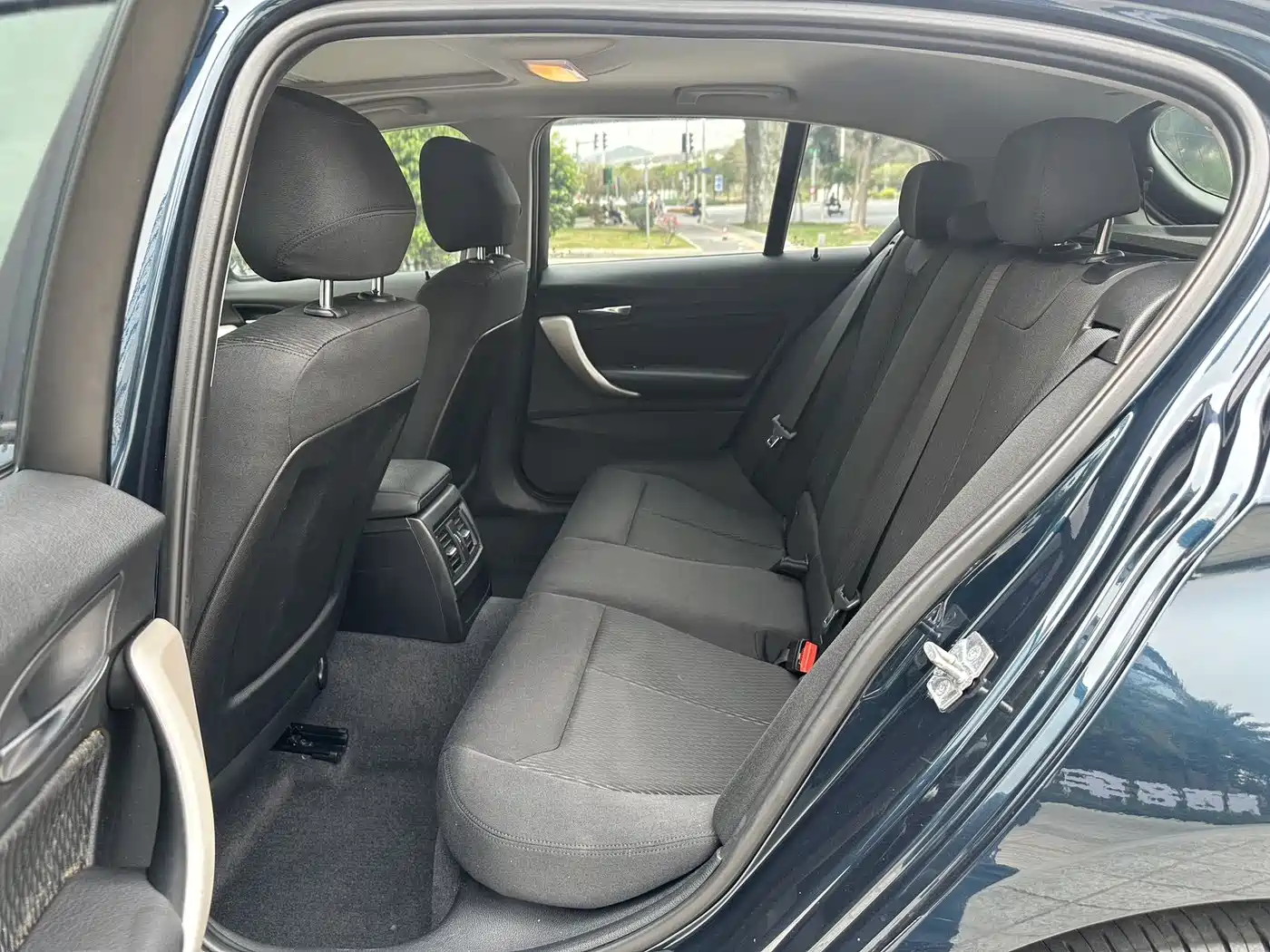 BMW 1 Series (Import) 2013 Facelift 118i Leading Model фото 8