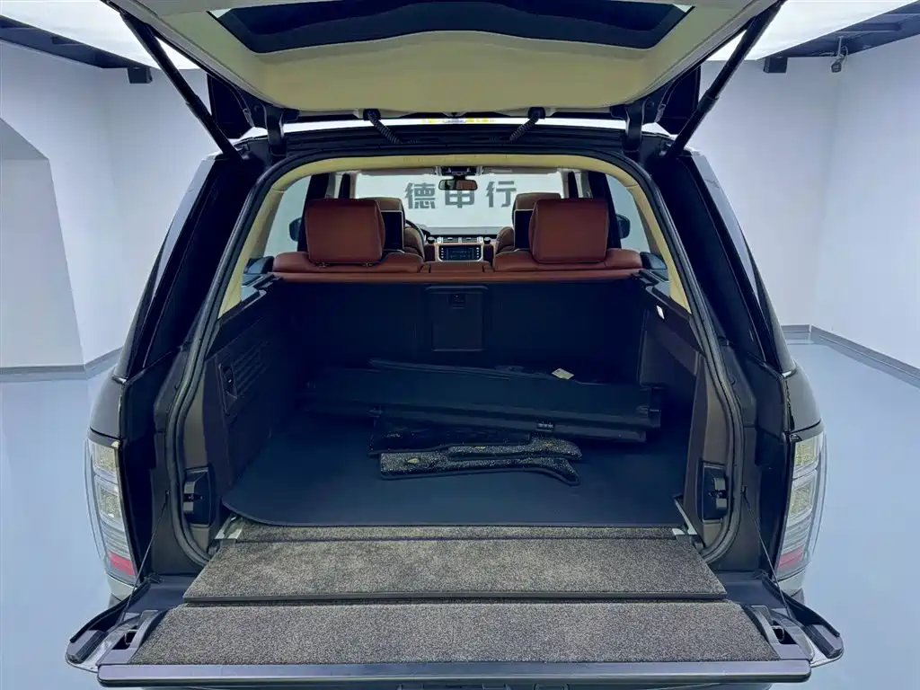 Land Rover Range Rover 2016 5.0 SC V8 AB Peak Autobiography LWB фото 9