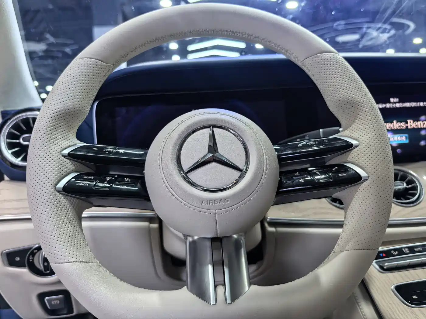Mercedes-Benz E-Class (Import) 2021 E 260 Coupe фото 5