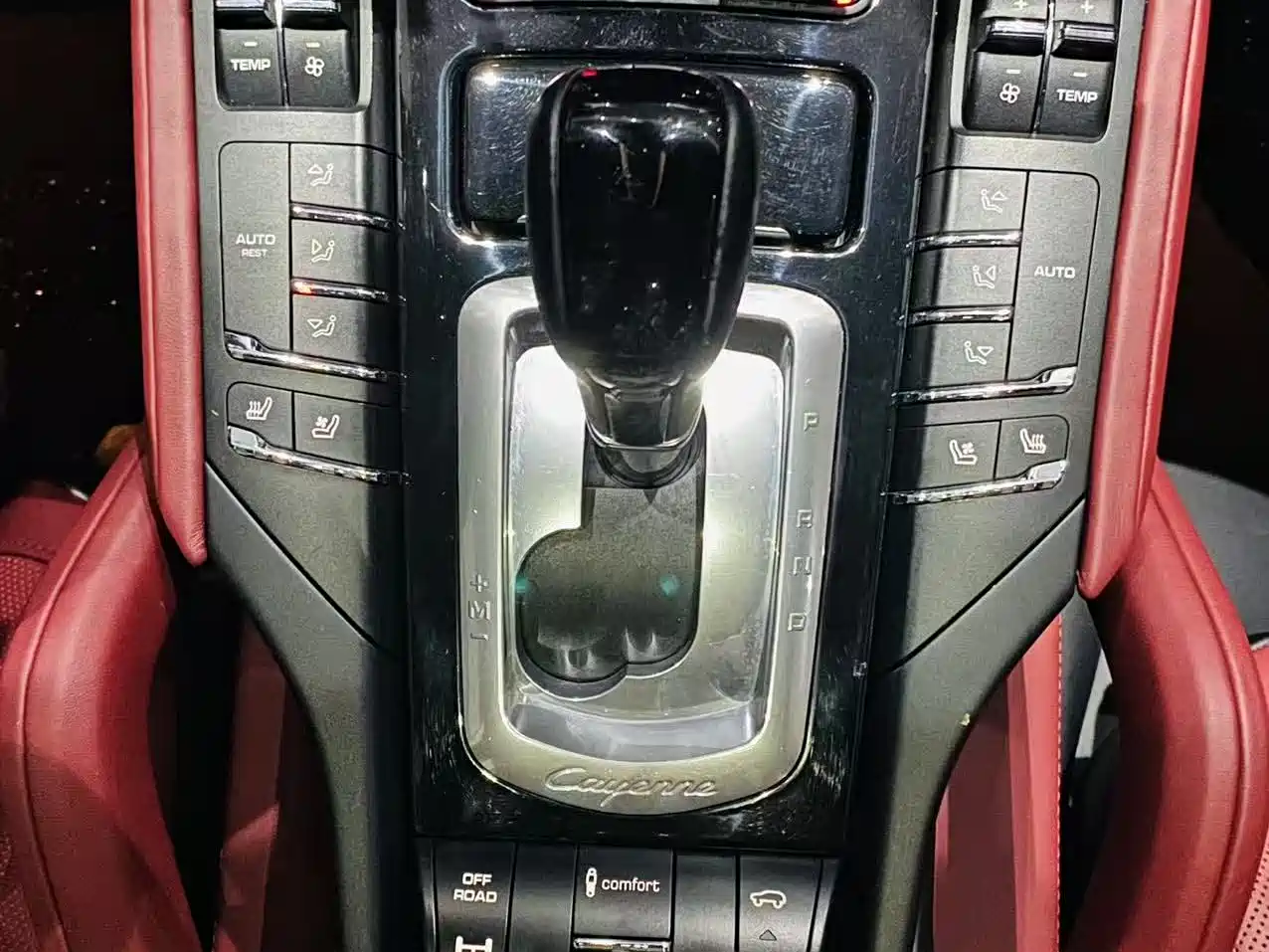 Porsche Cayenne 2015 Cayenne 3.0T фото 10