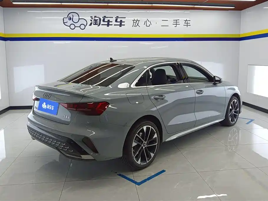 Audi A3 2025 A3L Limousine 35TFSI Flying Premium фото 3