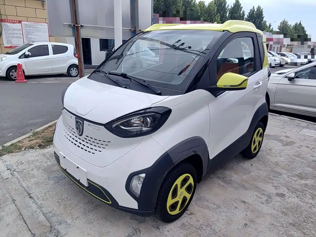 Фото 1 - Baojun E100