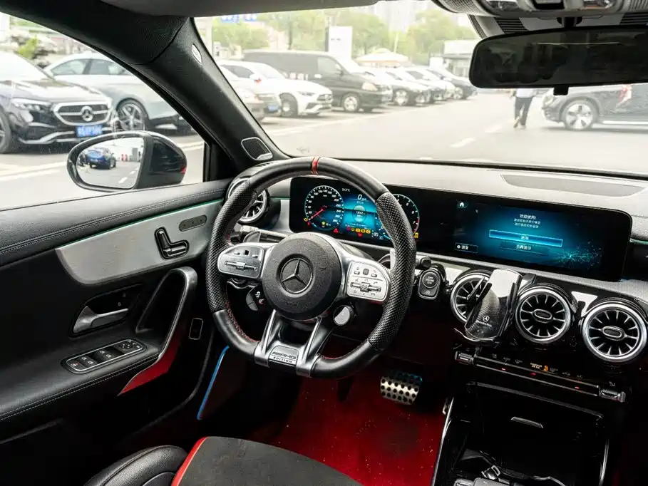 Mercedes-Benz A-Class AMG 2022 Model AMG A 35 L 4MATIC Blazing Night Special Edition фото 9