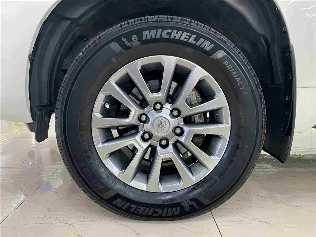 Toyota Prado 2018 3.5L Auto TX фото 5