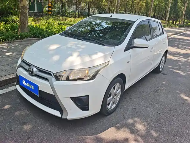  Toyota YARiS L Zhi Xuan 2015 1.5E Auto Charming Edition
