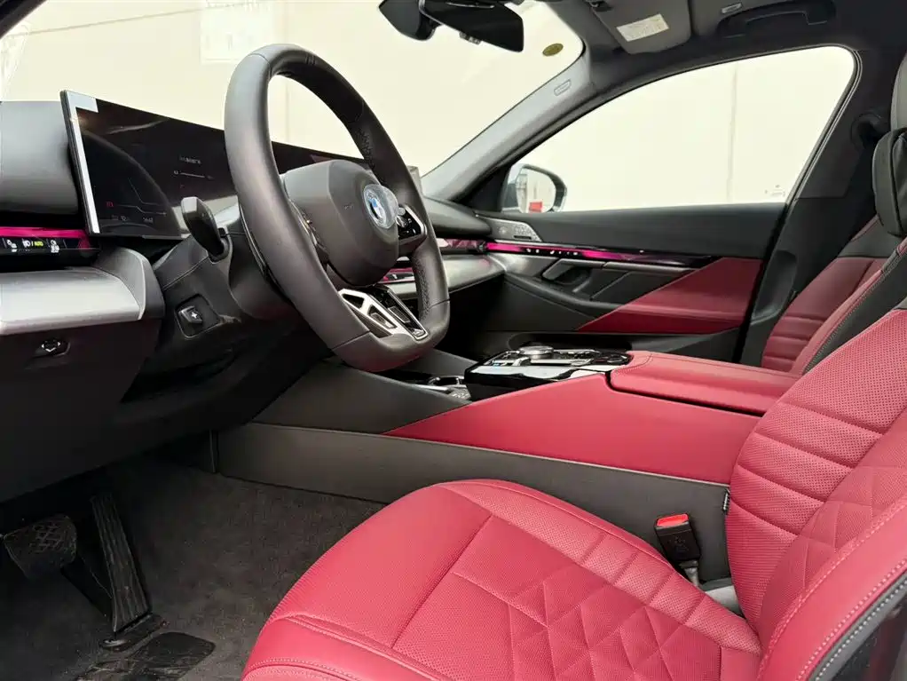BMW i5 2024 eDrive 35L Premium Model M Sport Package фото 7
