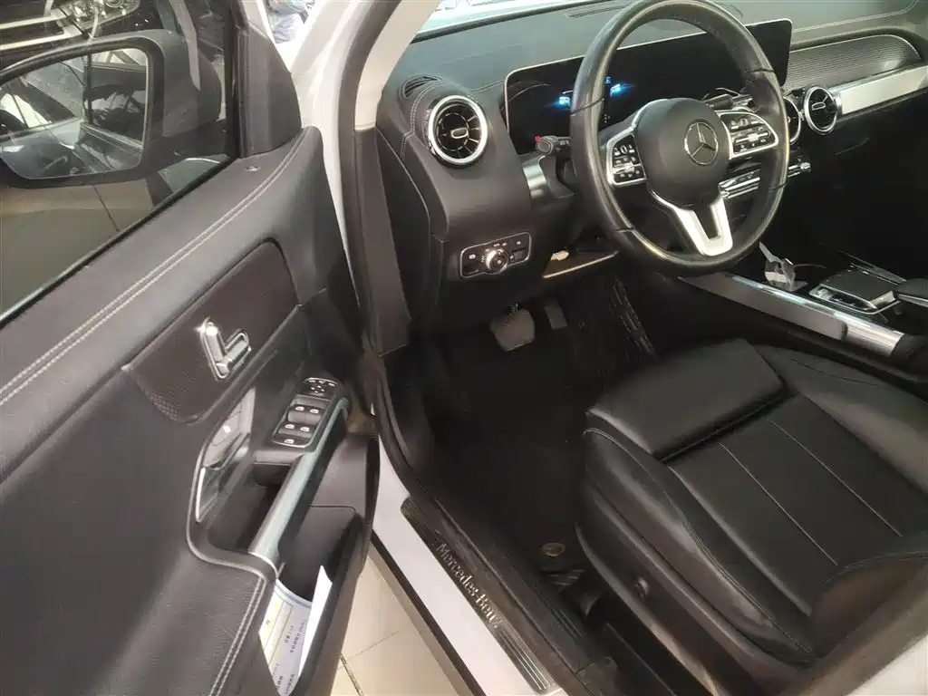 Mercedes-Benz GLB 2020 GLB 200 Dynamic фото 12