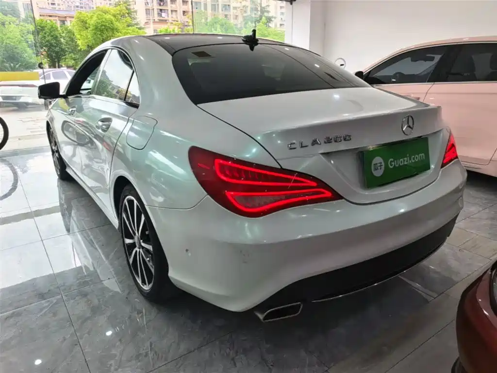 Mercedes-Benz CLA (Import) 2015 CLA 200 фото 5