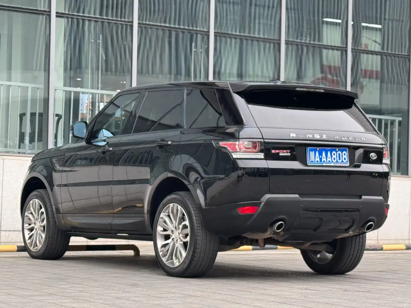 Land Rover Range Rover Sport 2014 3.0 SC V6 HSE DYNAMIC фото 4