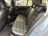 Фото 9 - Volkswagen Golf