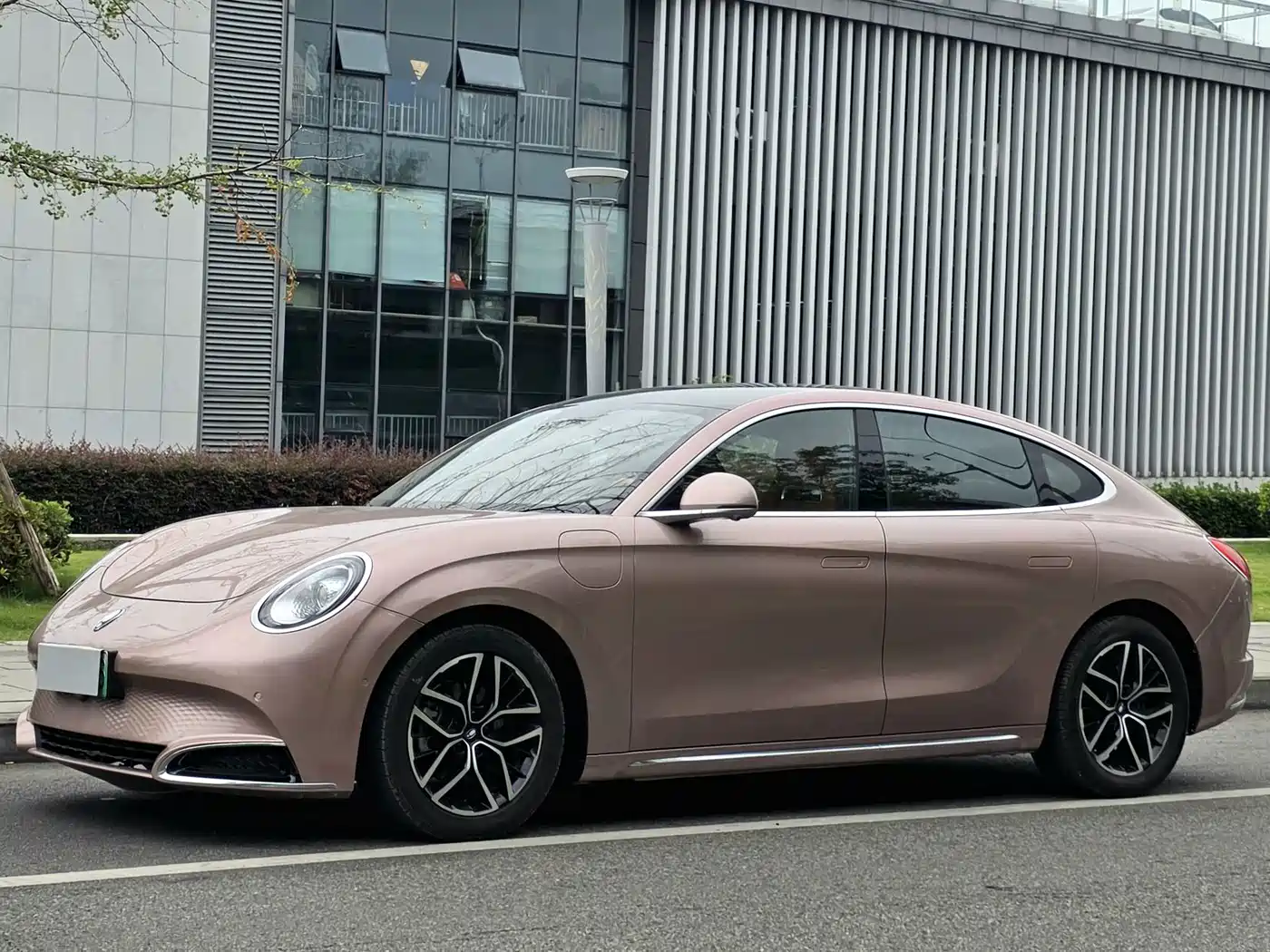 Ora Lightning Cat 2022 555km Luxury Edition