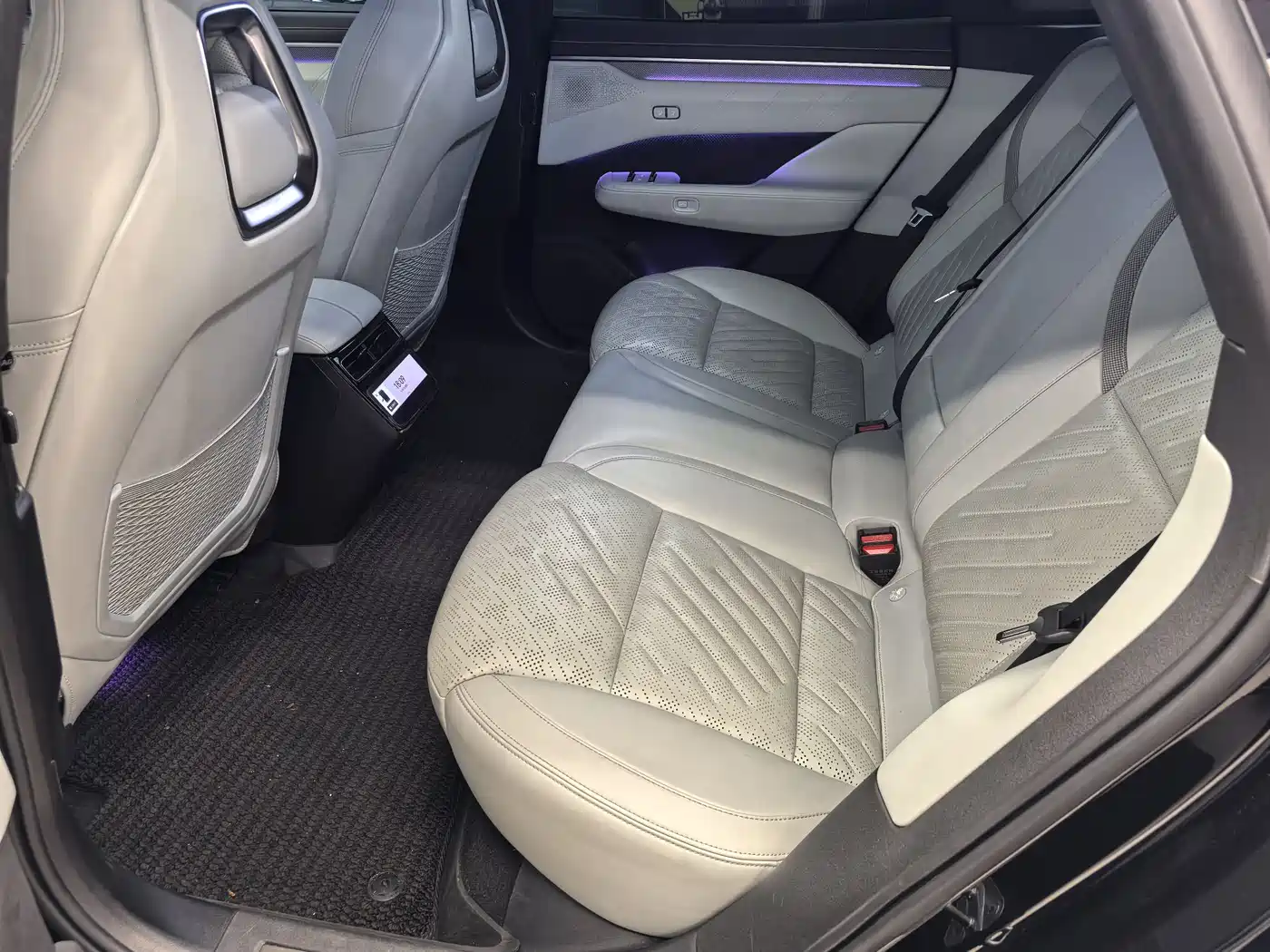 ZEEKR EXTREME KRYPTON 001