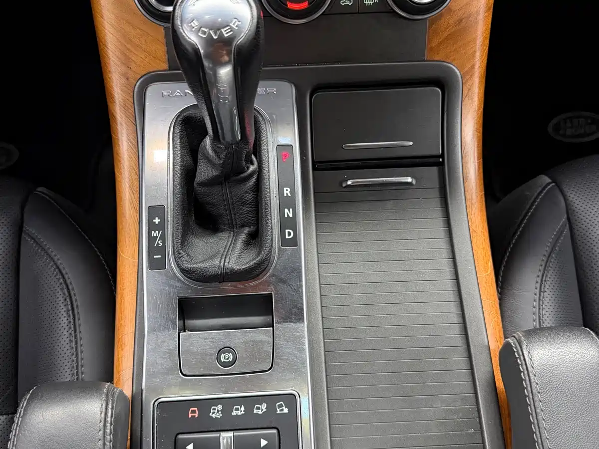 Land Rover Range Rover Sport 2012 5.0 SC V8 Fengshang Genesis Edition фото 25