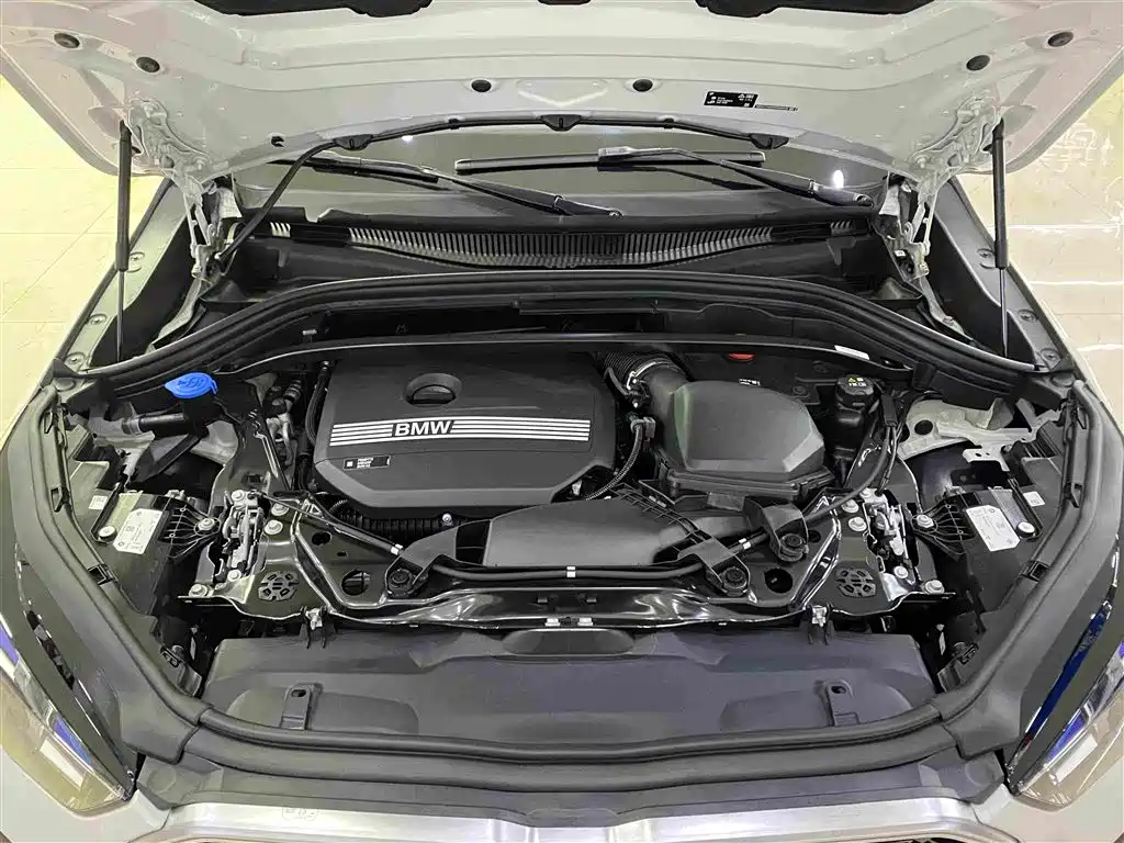 BMW X2 (Import) 2025 2024 sDrive25i M Sport Package