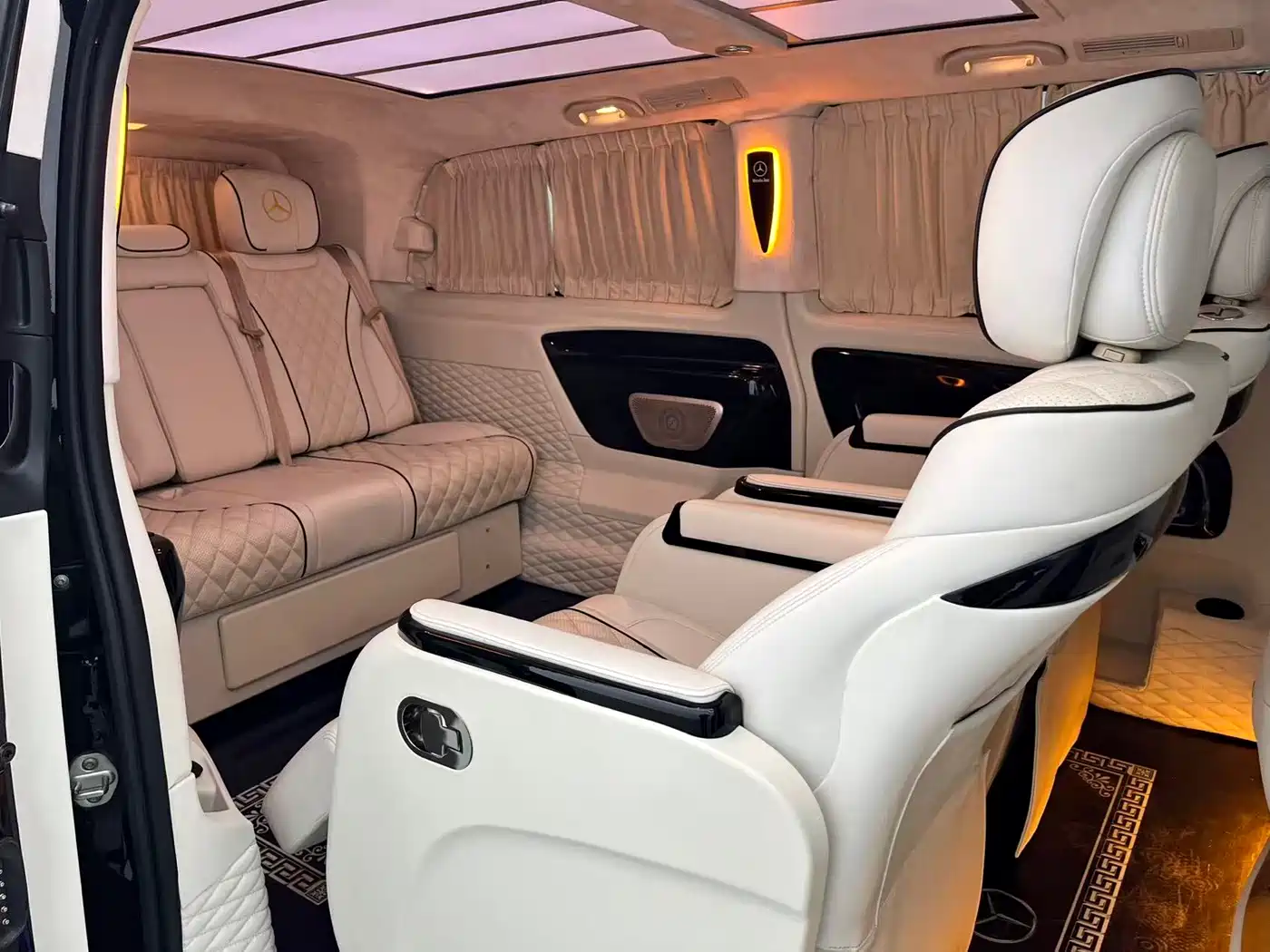 Mercedes-Benz Vito 2020 2.0T Elite Edition (7-seater) фото 15