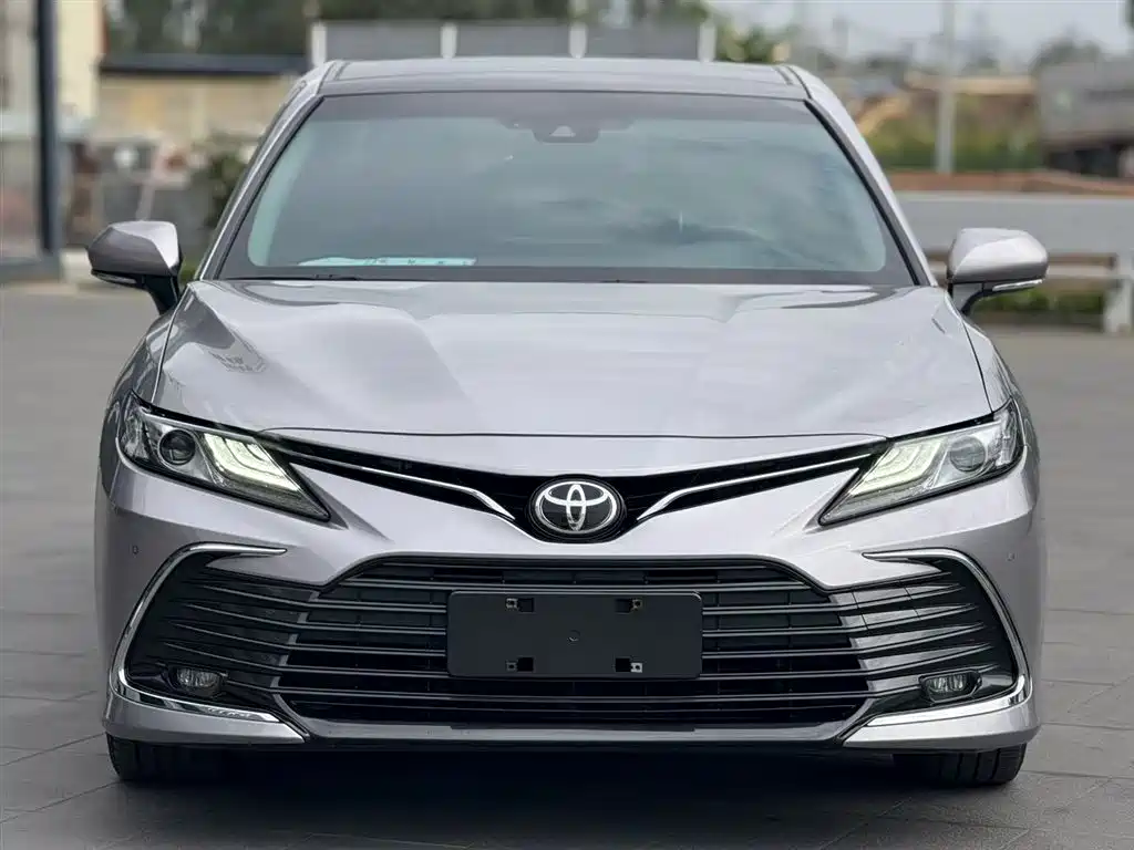 Toyota Camry 2021 2.5G Luxury Edition фото 7