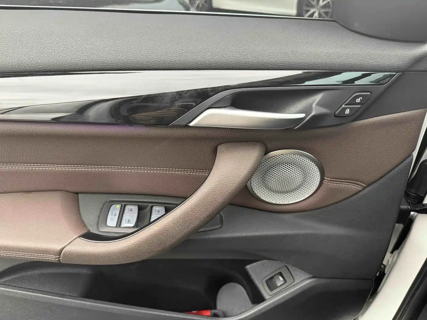 BMW X1 2022 sDrive25Li Leading фото 16