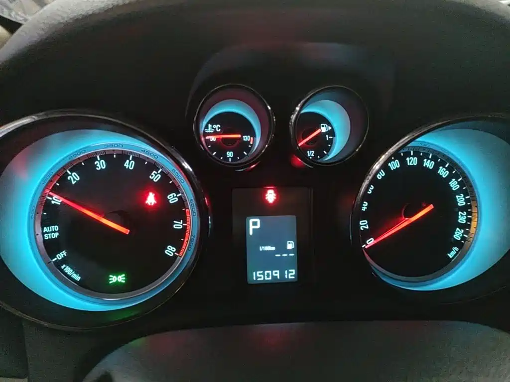 Buick Encore 2015 1.4T Automatic 2WD Urban Leading фото 12