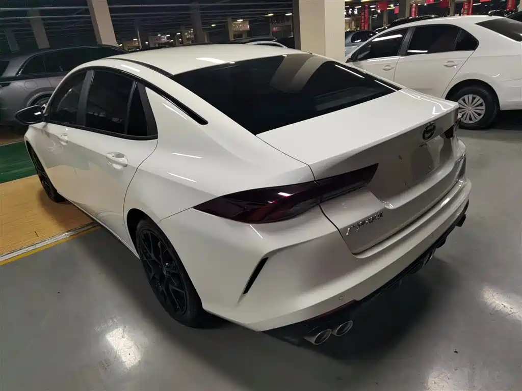 GAC Trumpchi Trumpchi Emkoo 2021 270T DCT J15 Edition фото 23