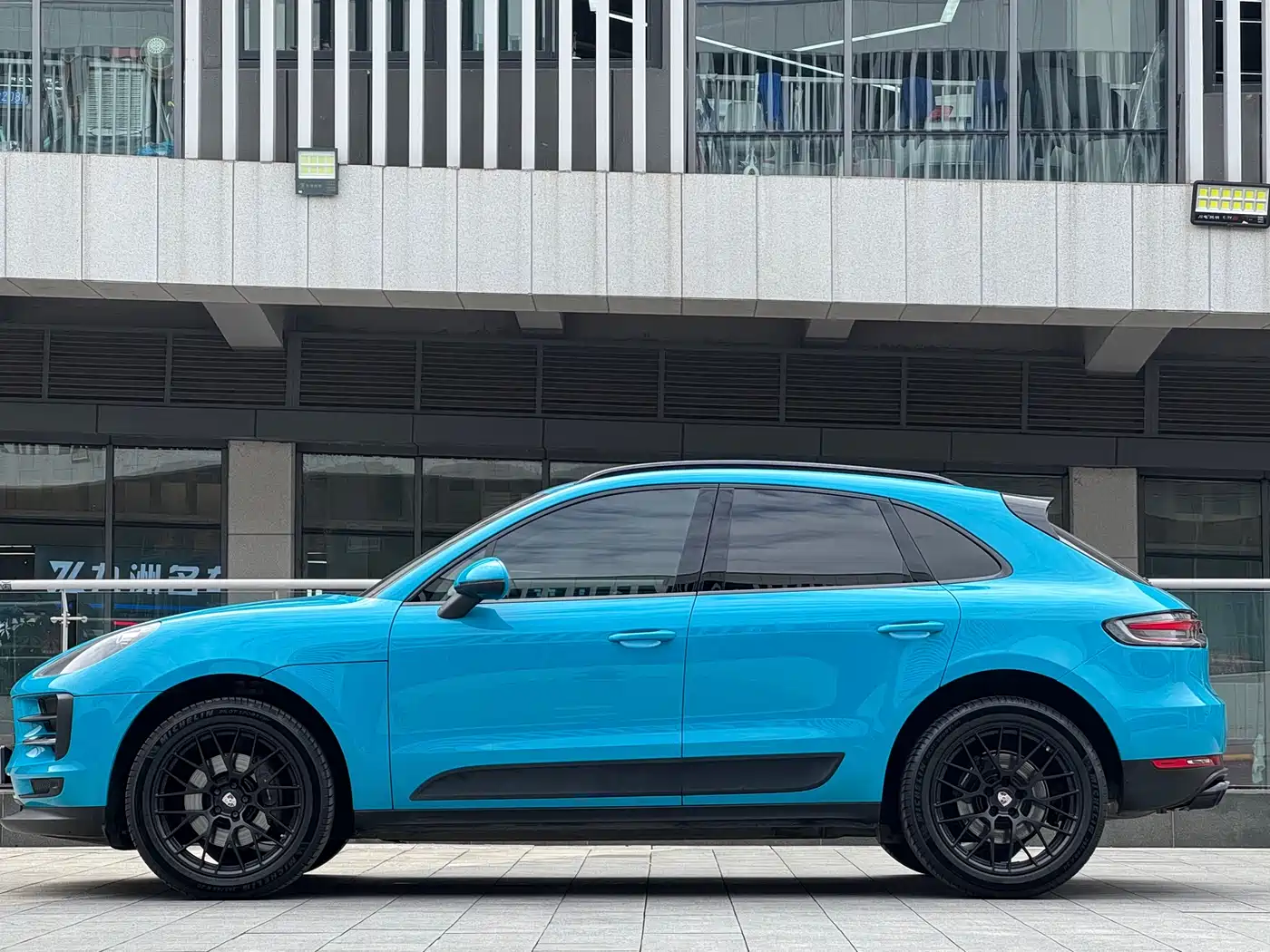 Porsche Macan 2018 Macan 2.0T фото 4