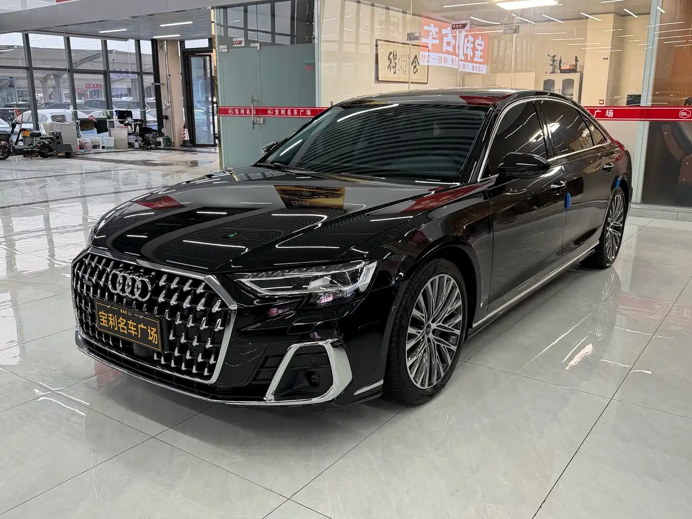 Audi A8 2025 A8L 50 TFSI quattro Exclusive Selection фото 2
