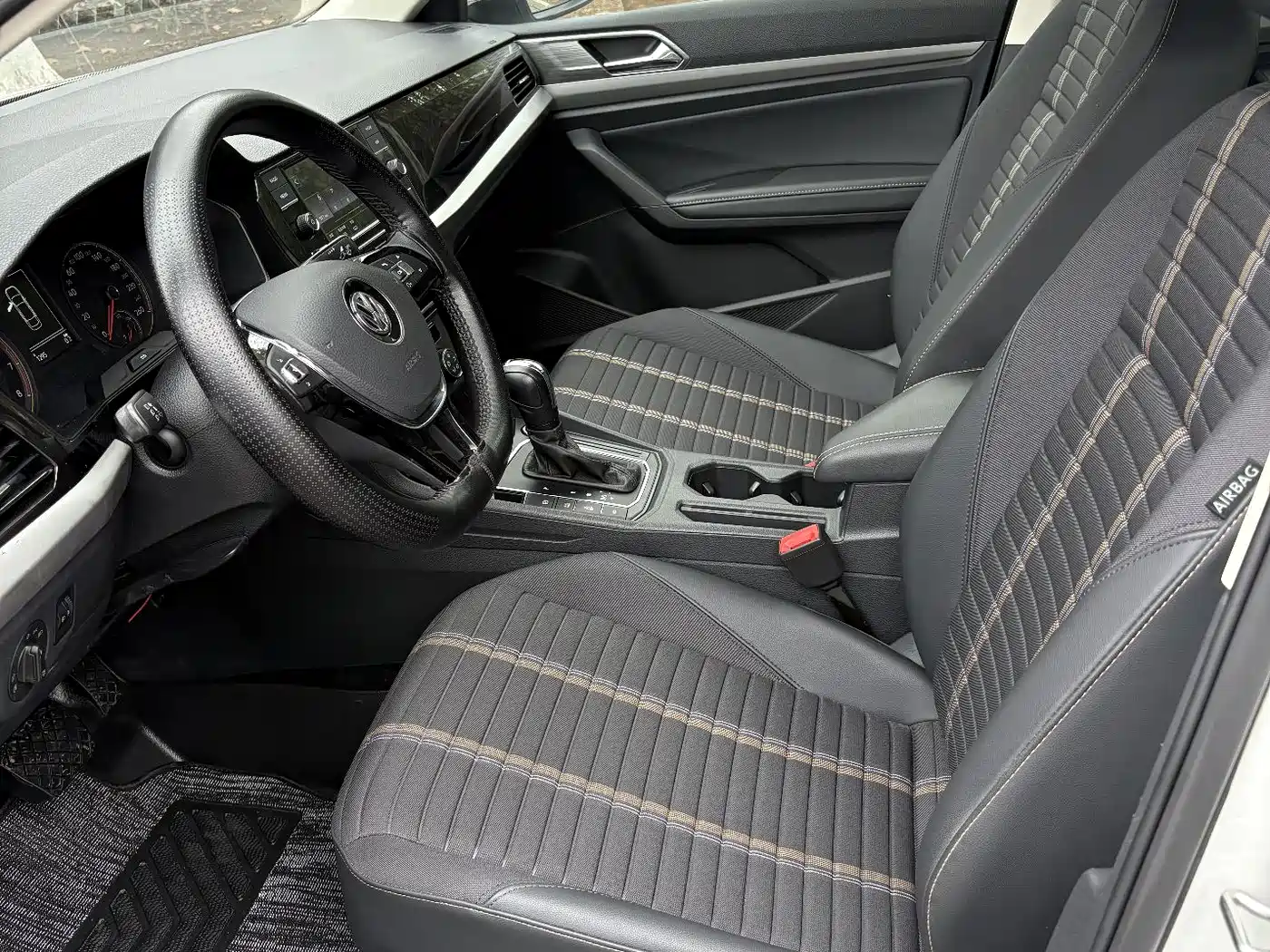 Volkswagen Lavida 2019 280TSI DSG Comfort Edition China VI фото 9