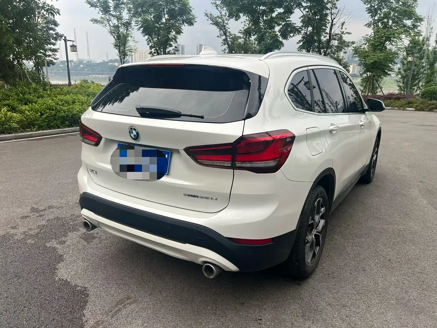 BMW X1 2021 sDrive25Li Leading фото 6
