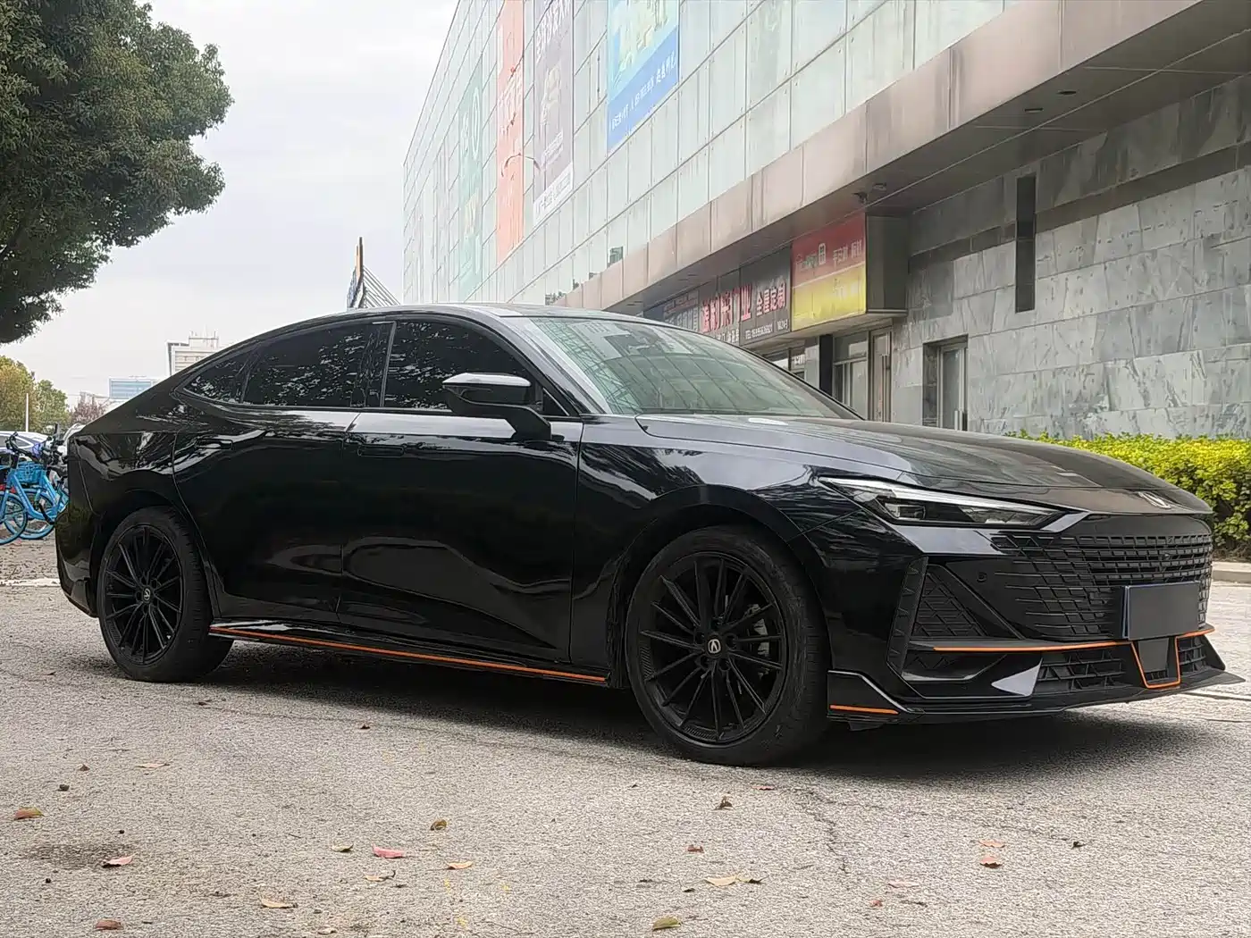 CHANGAN UNI-V