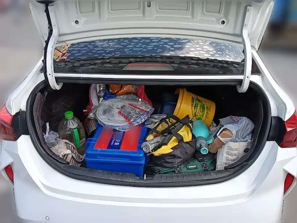 Photo 15 - Hyundai Verna