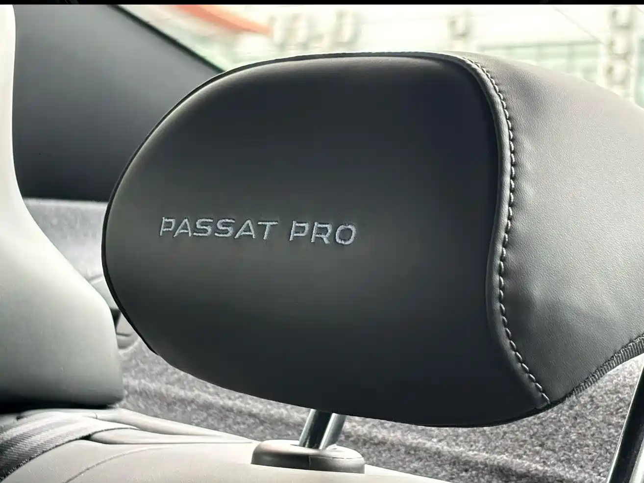 Volkswagen Passat 2025 Model Pro 380TSI Starlight Dragon Premium Edition фото 8