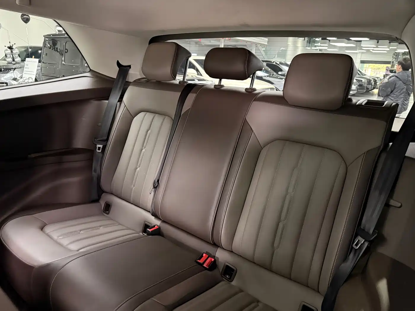Volkswagen Viloran 2024 330TSI Luxury Edition фото 11