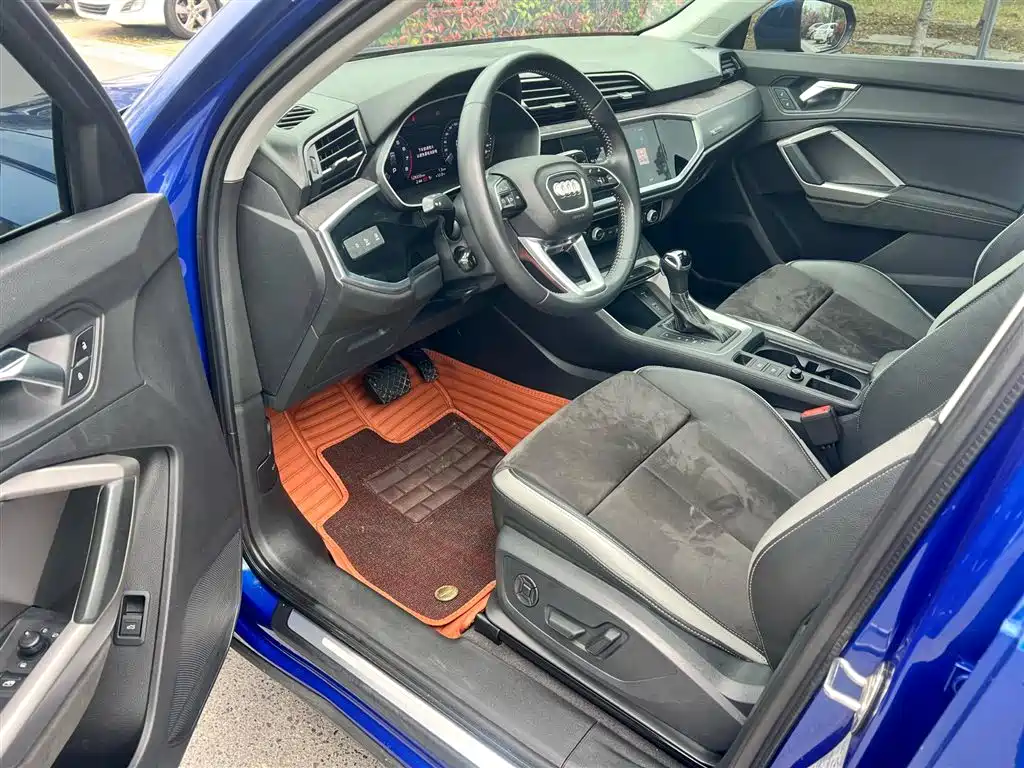 Audi Q3 2019 35 TFSI Progressive Sport фото 6