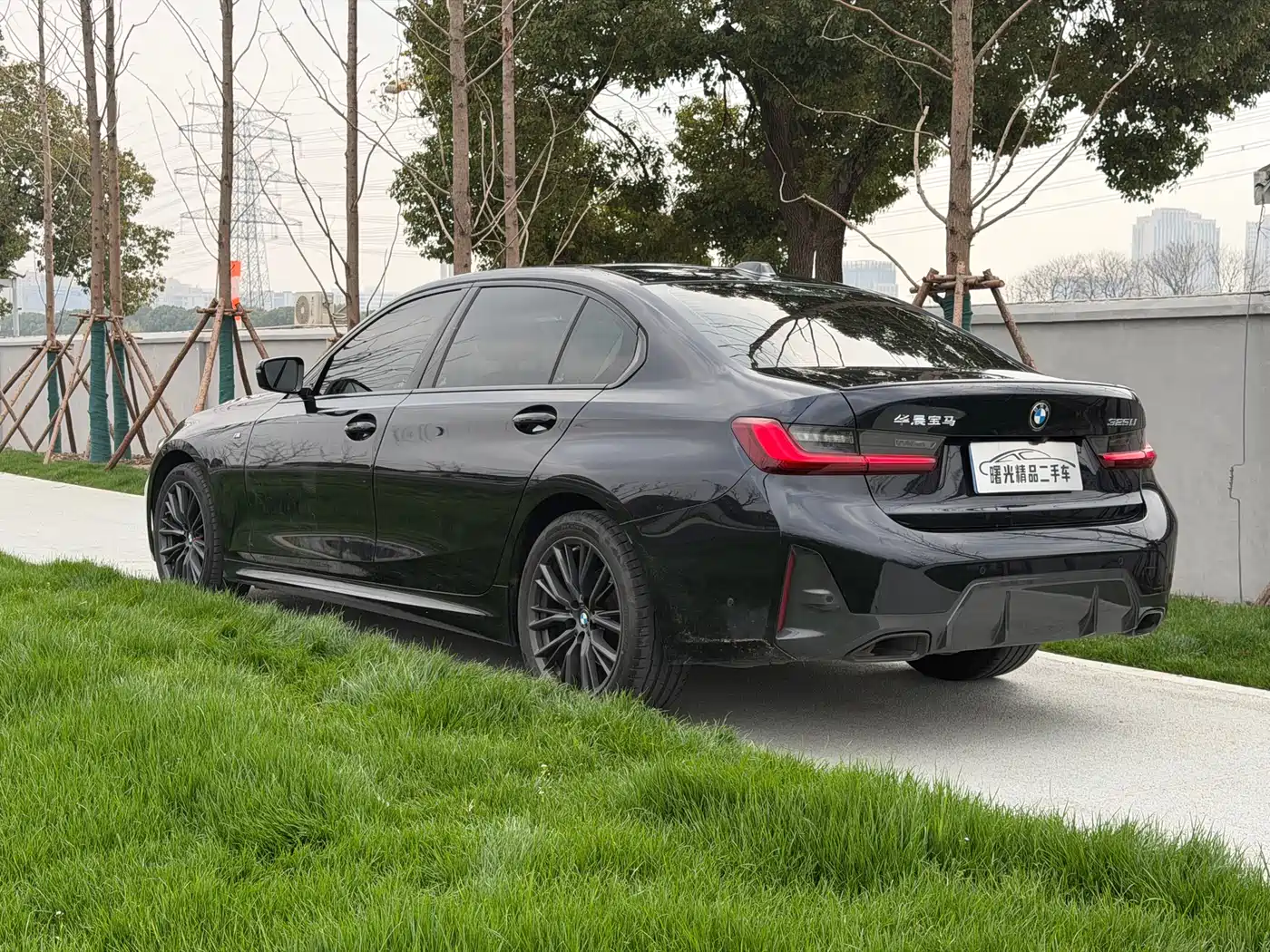 BMW 3 Series 2023 325Li M Sport Black Night Package фото 12
