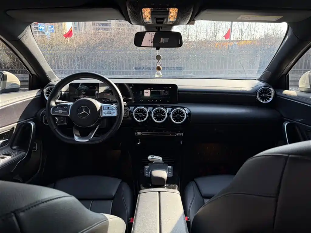 Mercedes-Benz A-Class 2022 Facelift A 200 L Sport Sedan Fashion Style фото 20