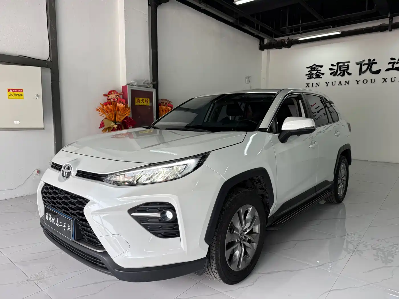 Toyota Wildlander 2023 2.0L CVT FWD LE