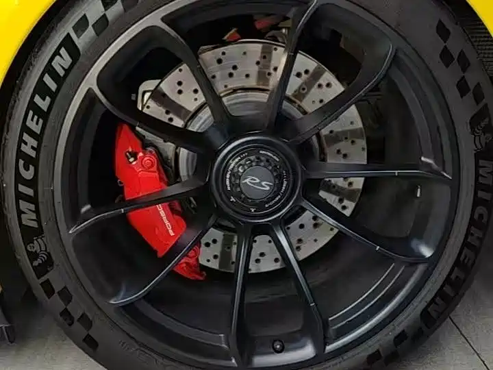 Porsche 911 2018 GT3 RS 4.0L фото 18