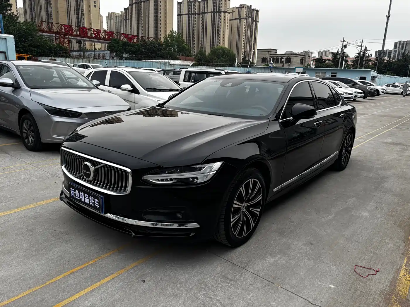 Volvo S90 2021 Model B5 Inscription Luxury Edition