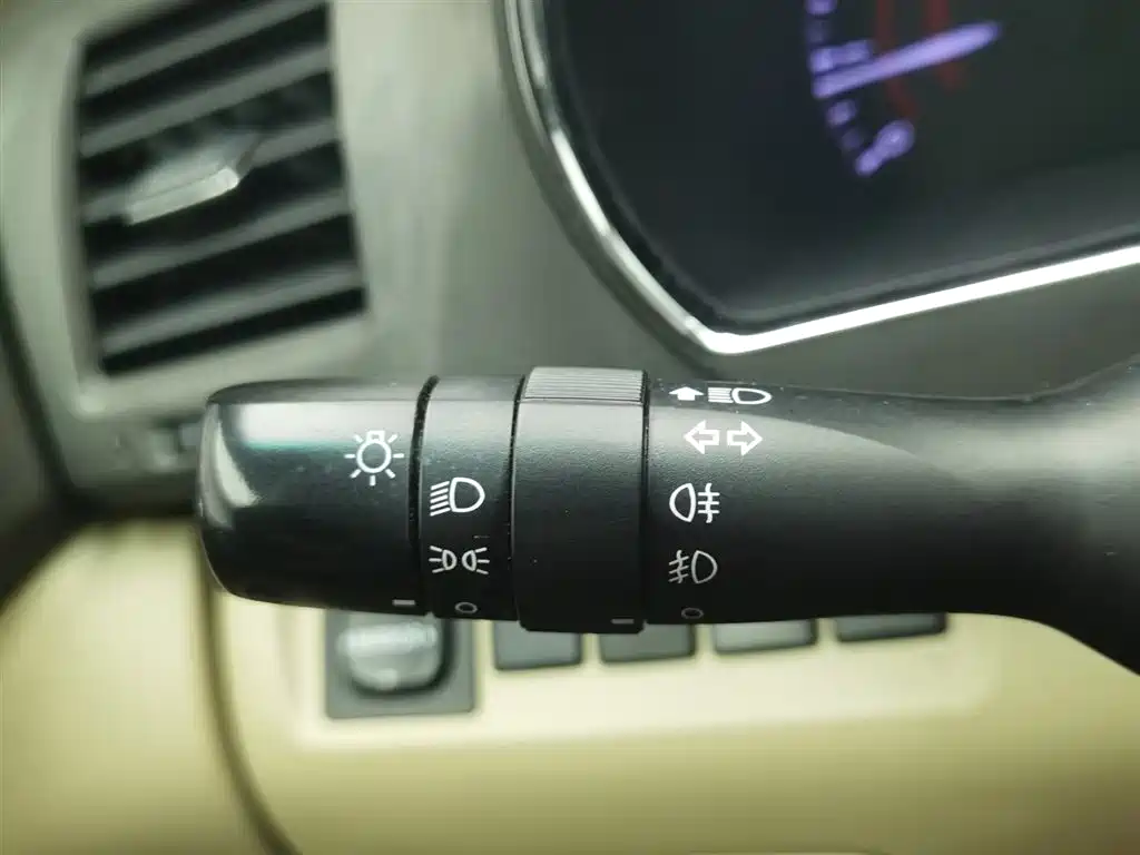 Toyota Highlander 2012 2.7L 2WD 5-seater Elite Edition фото 21
