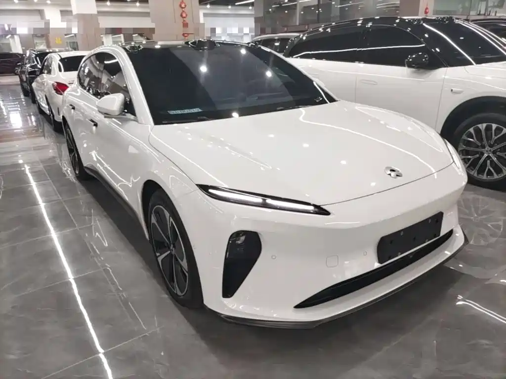 Фото 4 - NIO ET5T