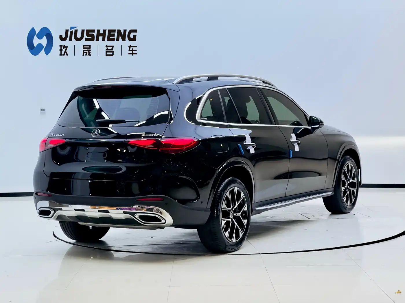 Mercedes-Benz GLC 2024 GLC 260 L 4MATIC Luxury 5-seater фото 5