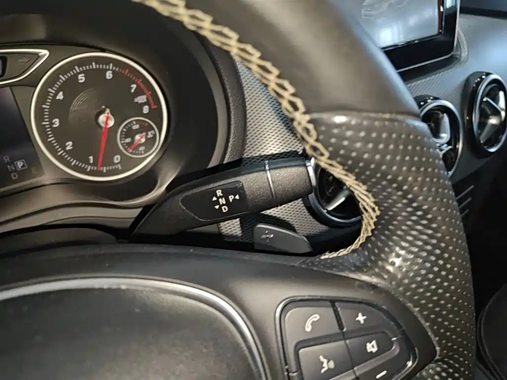 Mercedes-Benz B-Class 2015 B 200 Dynamic фото 14