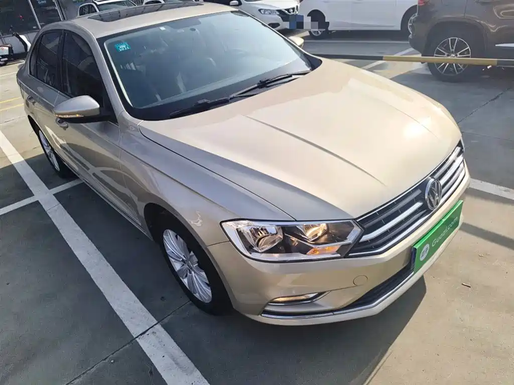 Volkswagen Bora 2017 1.6L Automatic Comfort фото 4