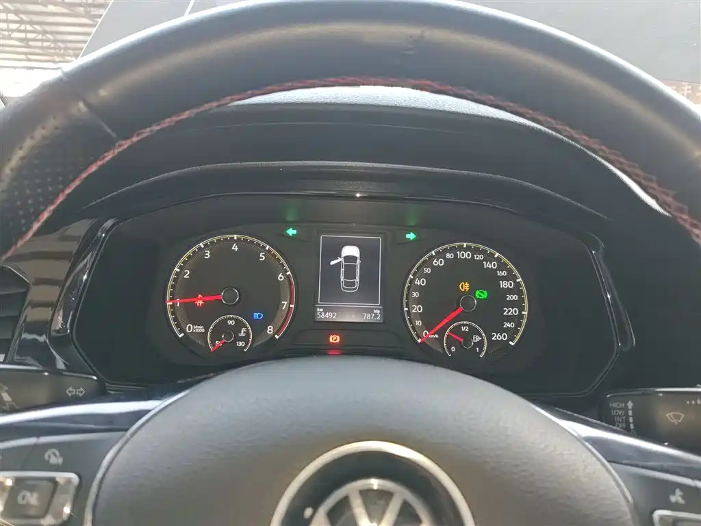 Volkswagen Bora 2021 1.5L Automatic Elite Smart Edition фото 8