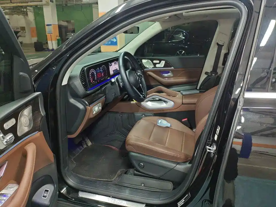 2025 Mercedes-Benz GLE