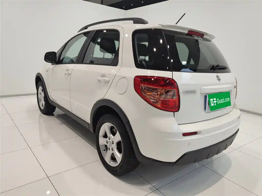Suzuki SX4 2017 2016 1.6L Manual Classic