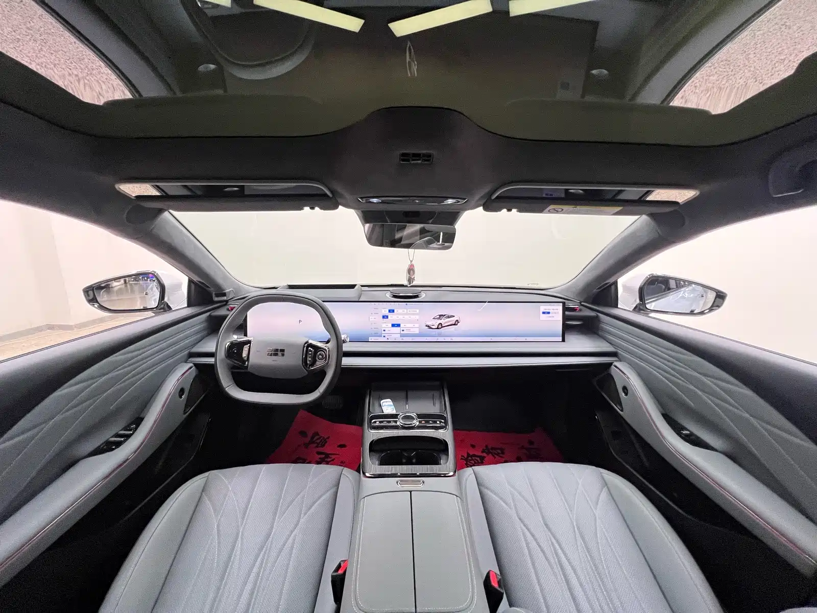 Фото 20 - Geely Galaxy Galaxy E8
