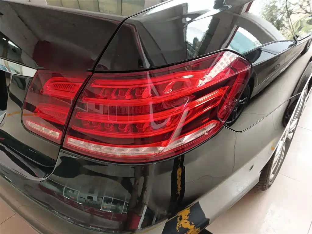 Mercedes-Benz E-Class 2014 Facelift E 300 L Sport фото 8