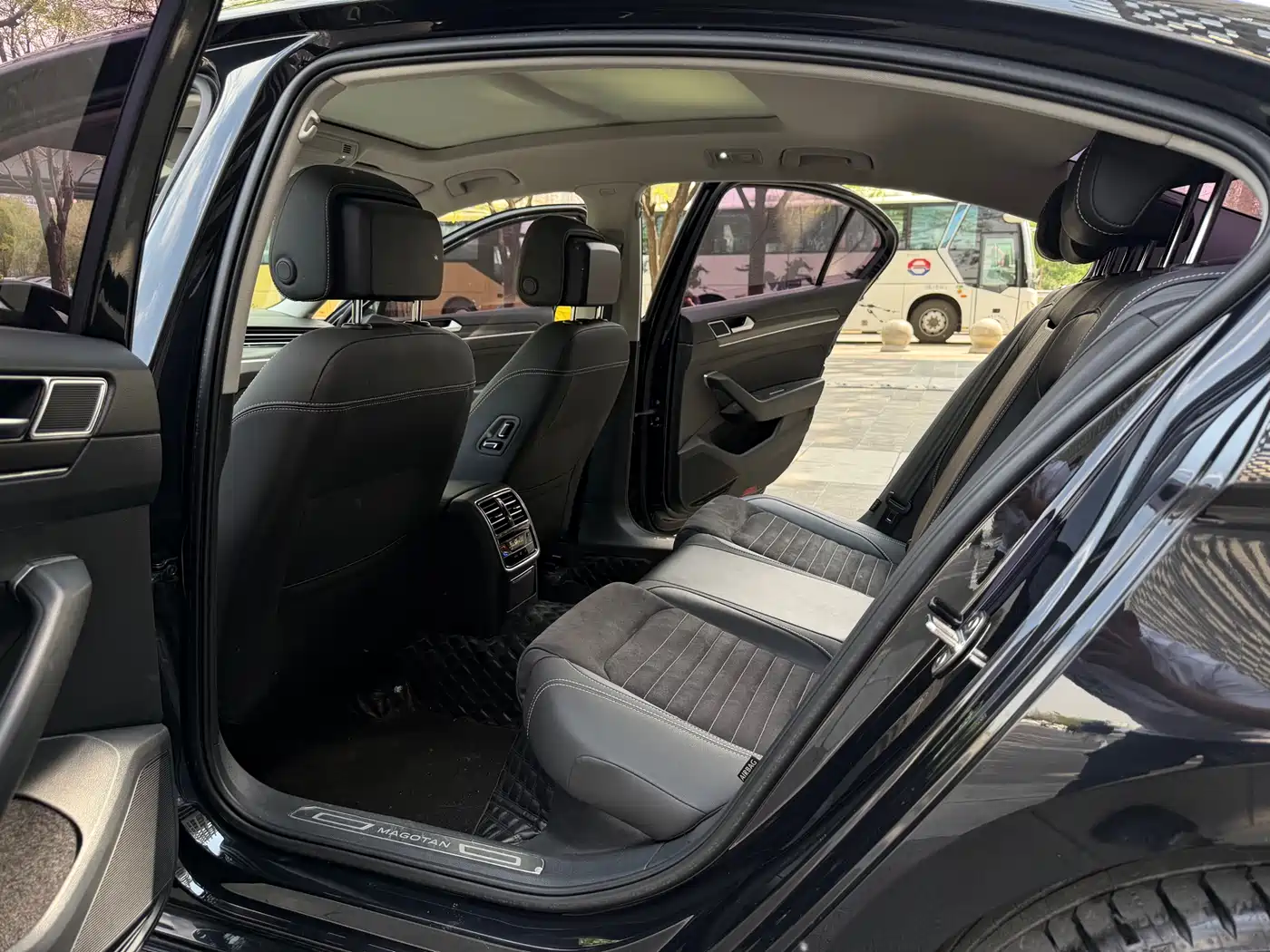 Volkswagen Magotan 2020 380TSI DSG Luxury фото 14