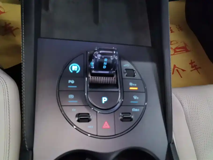 BYD Seal 06 New Energy 2025 DM-i Smart Drive Edition 120KM Luxury фото 16